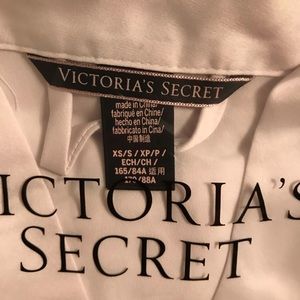 Brand new - with tags - short satin robe